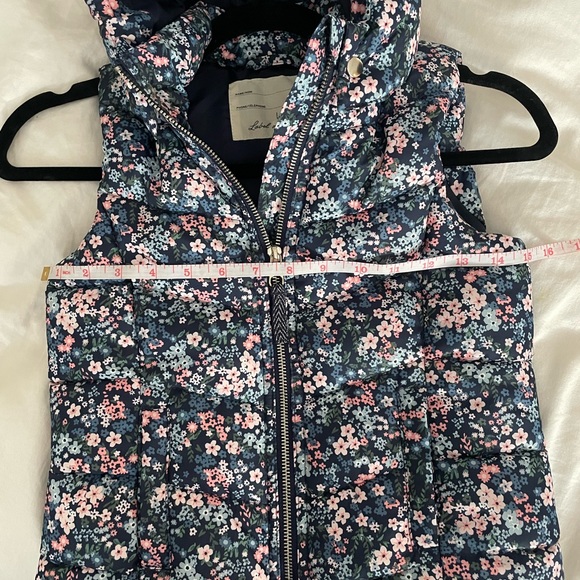 NWOT PUFFER VEST JACKET 7/8 - Picture 6 of 10